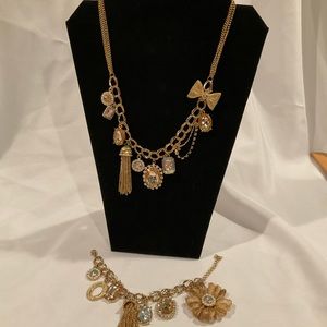 Necklace and bracelet set